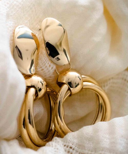 עגילי טבעת אוחזת חישוקים | זהב